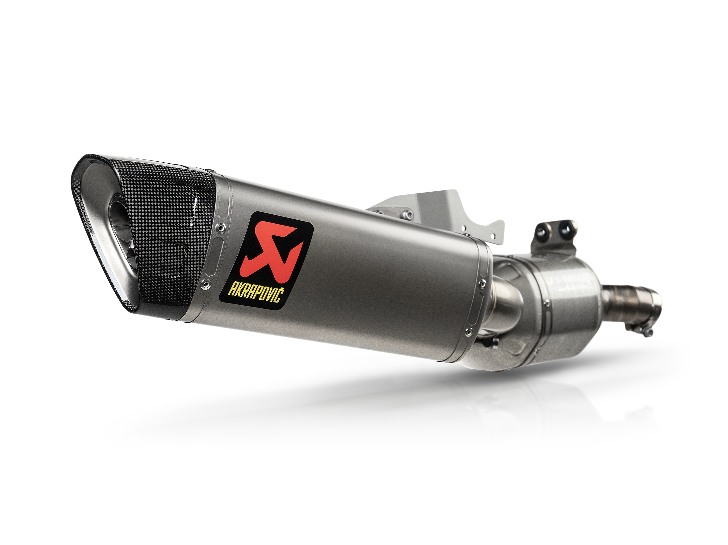 BMW F 900 R / F 900 XR 2026 Slip-On Line (Titanium) Akrapovic S-B9SO2-HAPLT